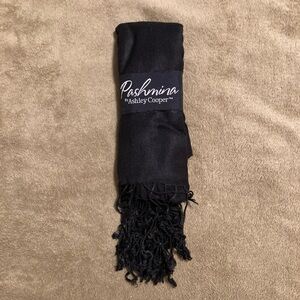 NWT Vintage Pashmina by Ashley Cooper Shawl Wrap Scarf